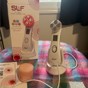 LF 5 Light Face Corrector - White and Red